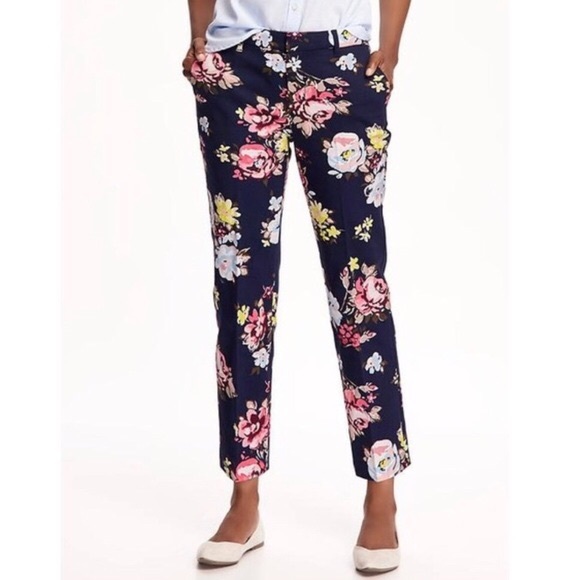 Old Navy Harper Midrise Floral Cropped 